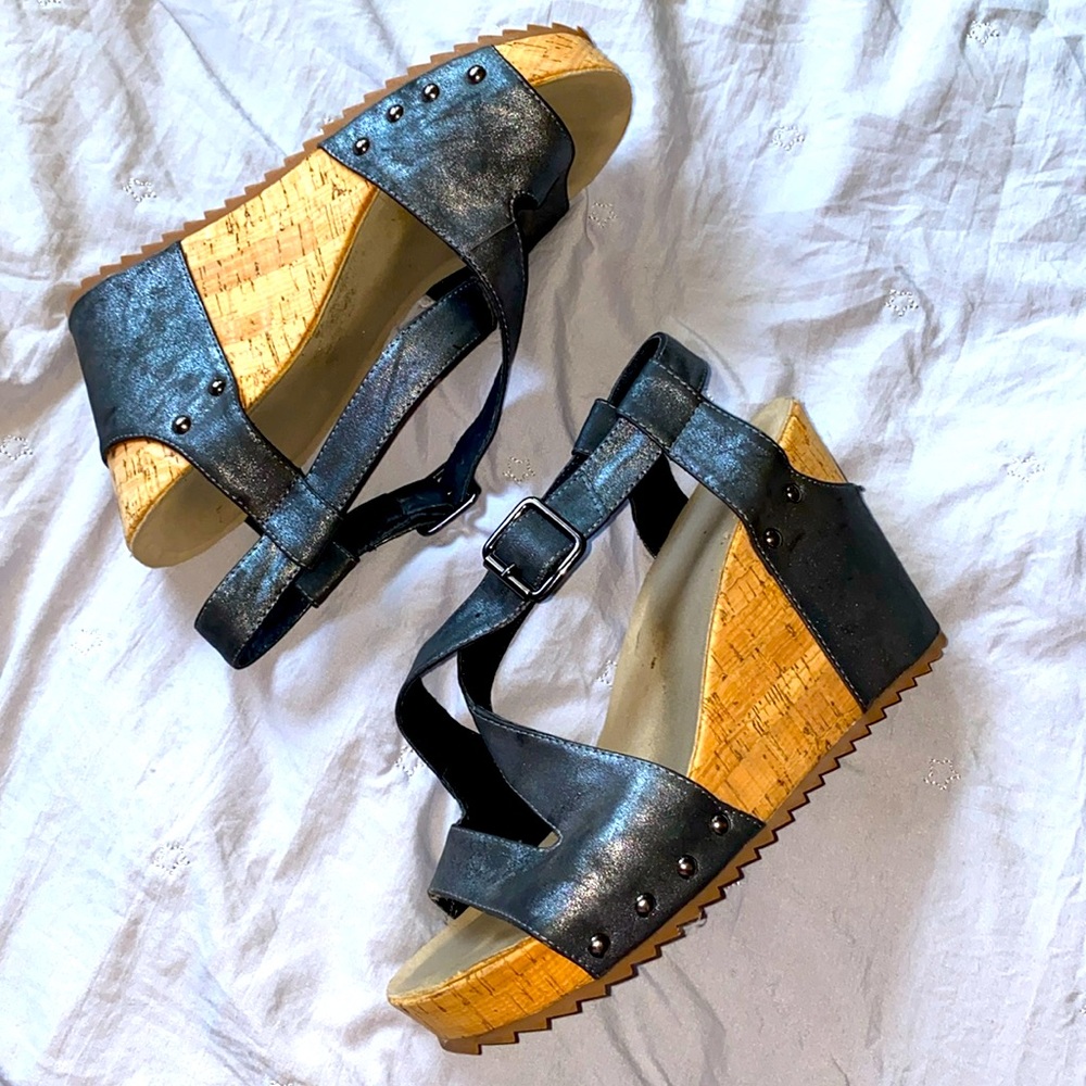 Antelope Pewter and Cork Criss Cross Grommet Wedges Wedge Heels 39 / 8.5